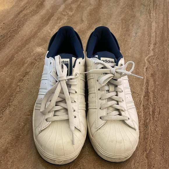 Adddidas Superstar - Picture 3 of 3